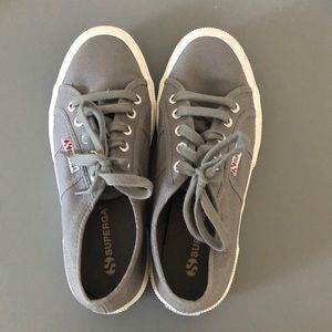 gray superga shoes